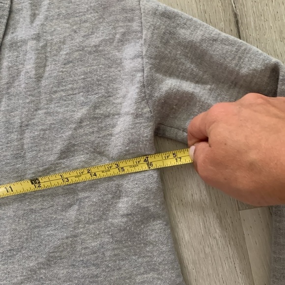 BABATON Deep V-Neck Merino Wool Sweater Gray Size XS collared - Picture 5 of 9